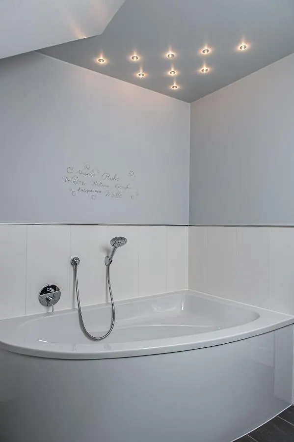Apartment Ferienwohnung Tonart Sommerach Germany